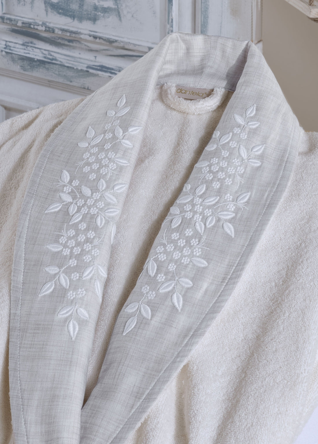 Sude 6'lı Nakışlı Pamuk Bornoz Seti - Krem/Bej