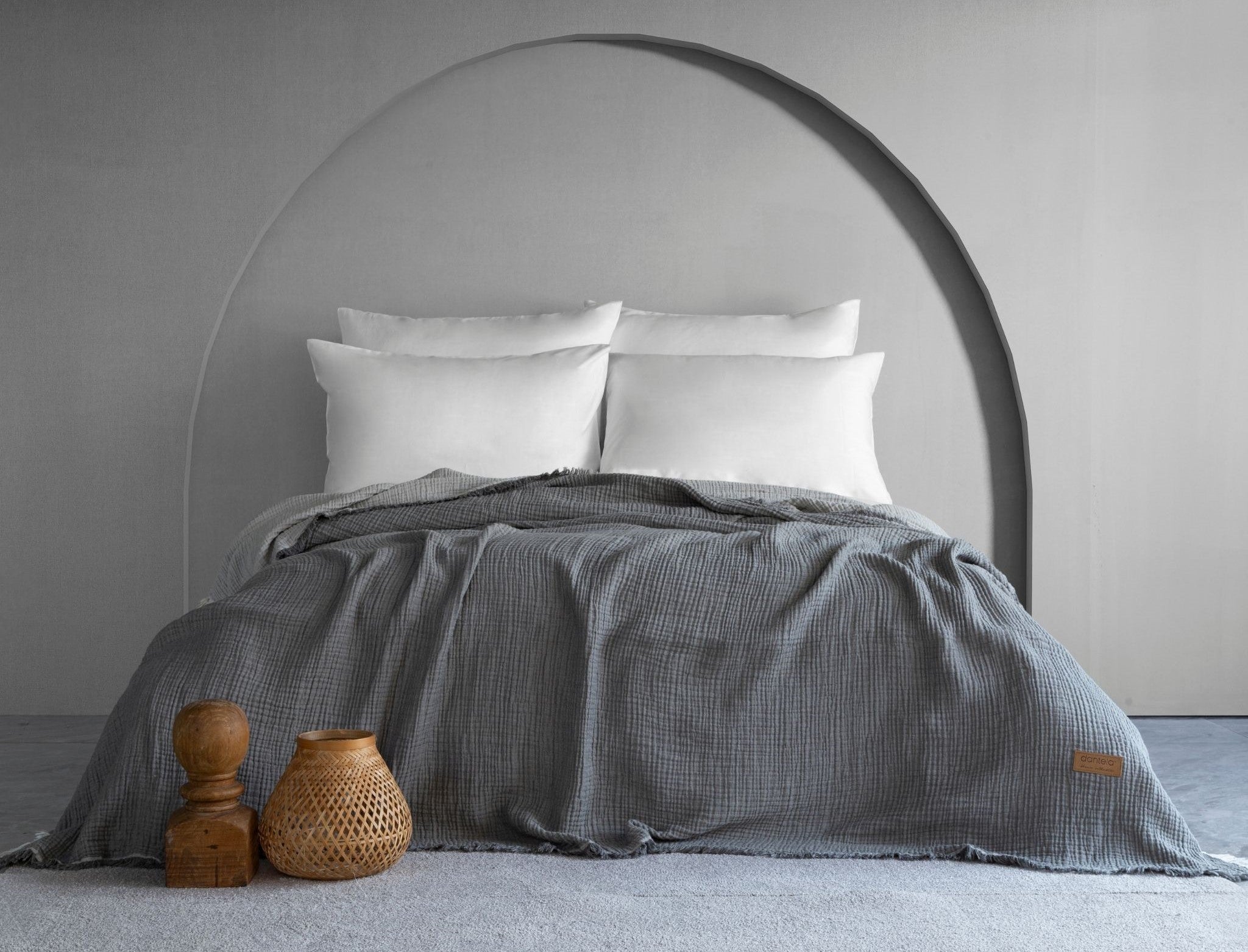 Camino Müslin 4 Katlı Yatak Örtüsü - Antrasit- Açık Gri