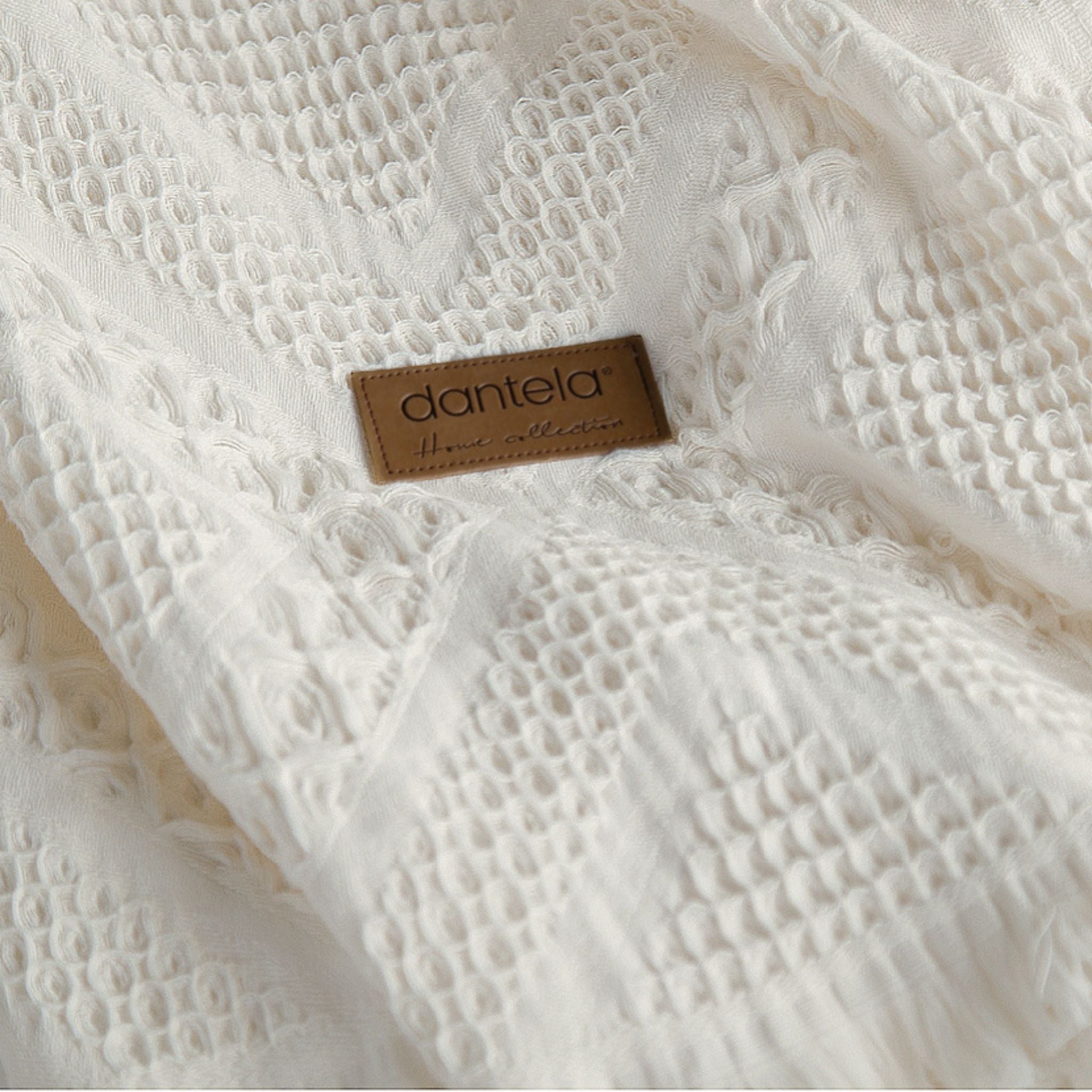 Carro Waffle Yatak Örtüsü - Krem