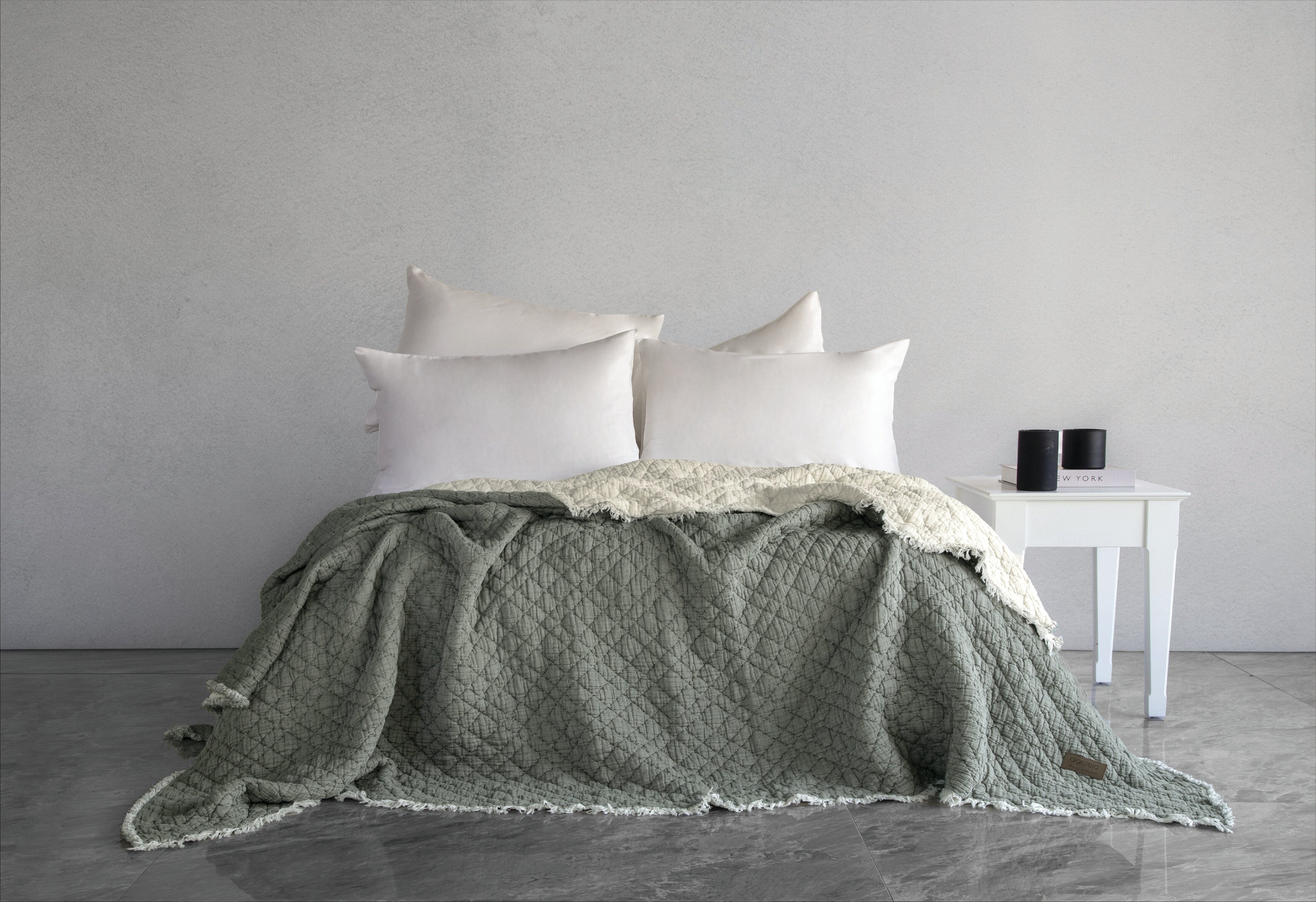 Cedric Polyester Dolgulu Yıkamalı Yatak Örtüsü - Haki