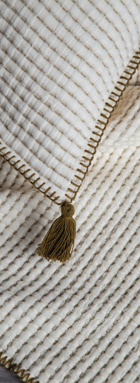 Drina Çift Kişilik Püsküllü Yatak Örtüsü & Pike Takımı - Haki