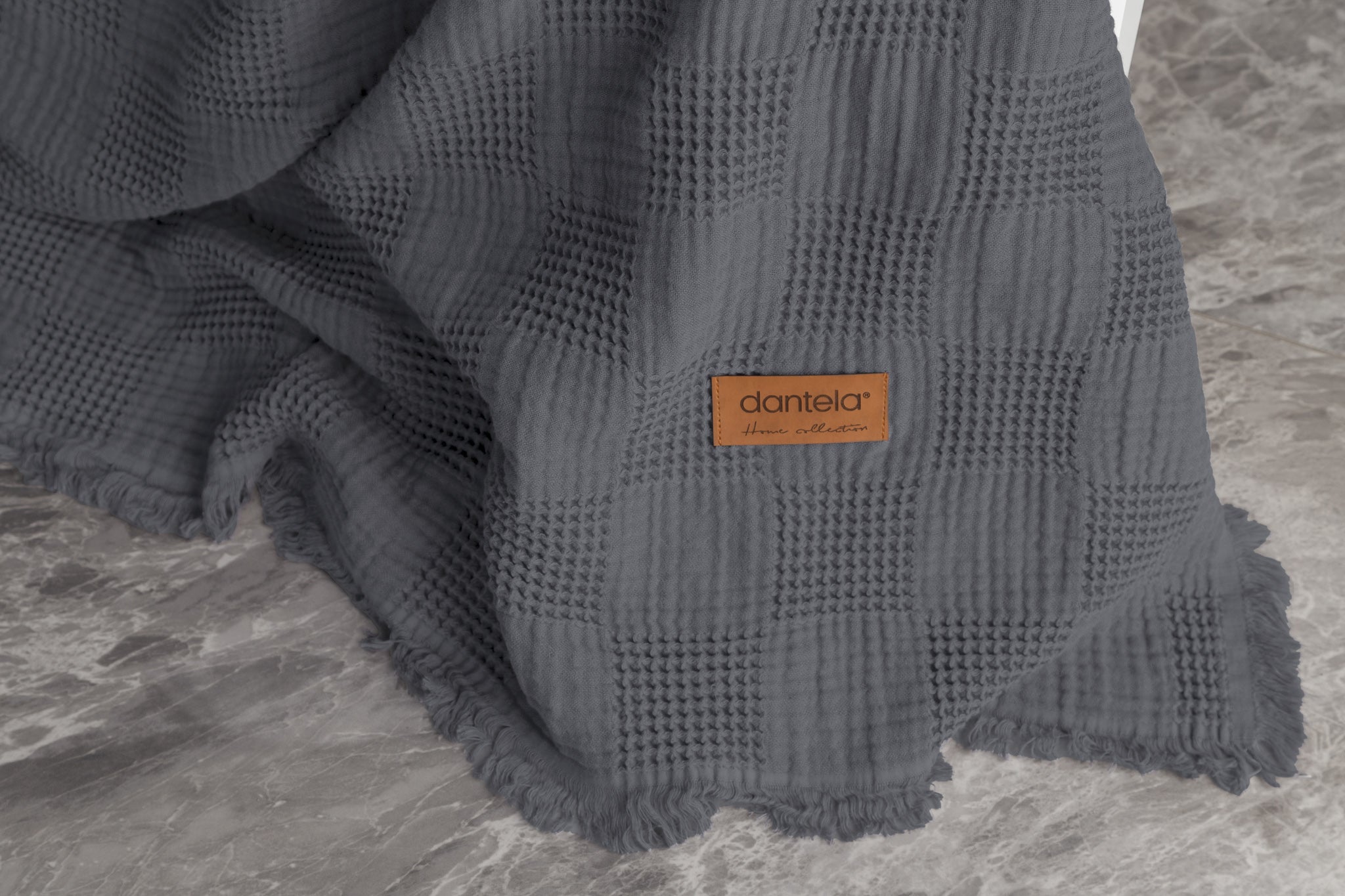 Garden Nakışlı EL-İŞİ Kırlent & Örtü Takımı - Antrasit