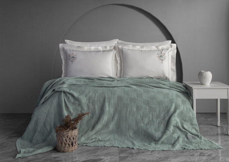 Garden Nakışlı EL-İŞİ Kırlent & Örtü Takımı - Mint