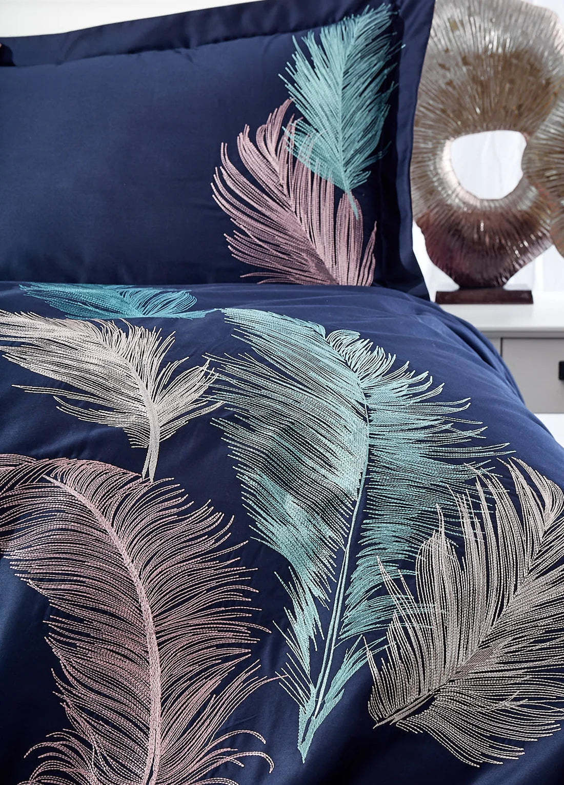 İz Pamuk Saten Nakışlı Nevresim Takımı - Kıng Sıze