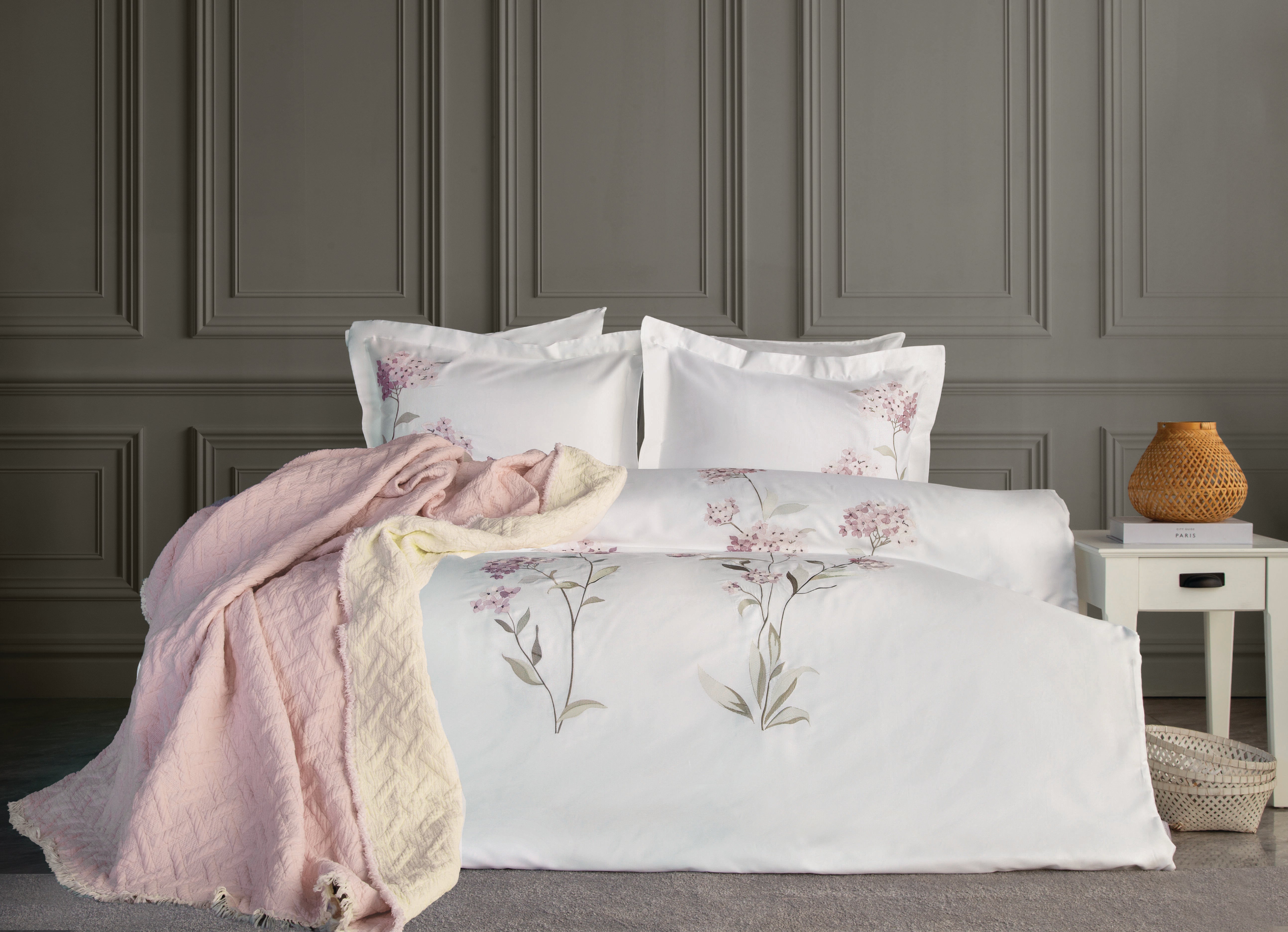 Lavinya Nakışlı Nevresim&Yatak Örtüsü Seti - Pudra