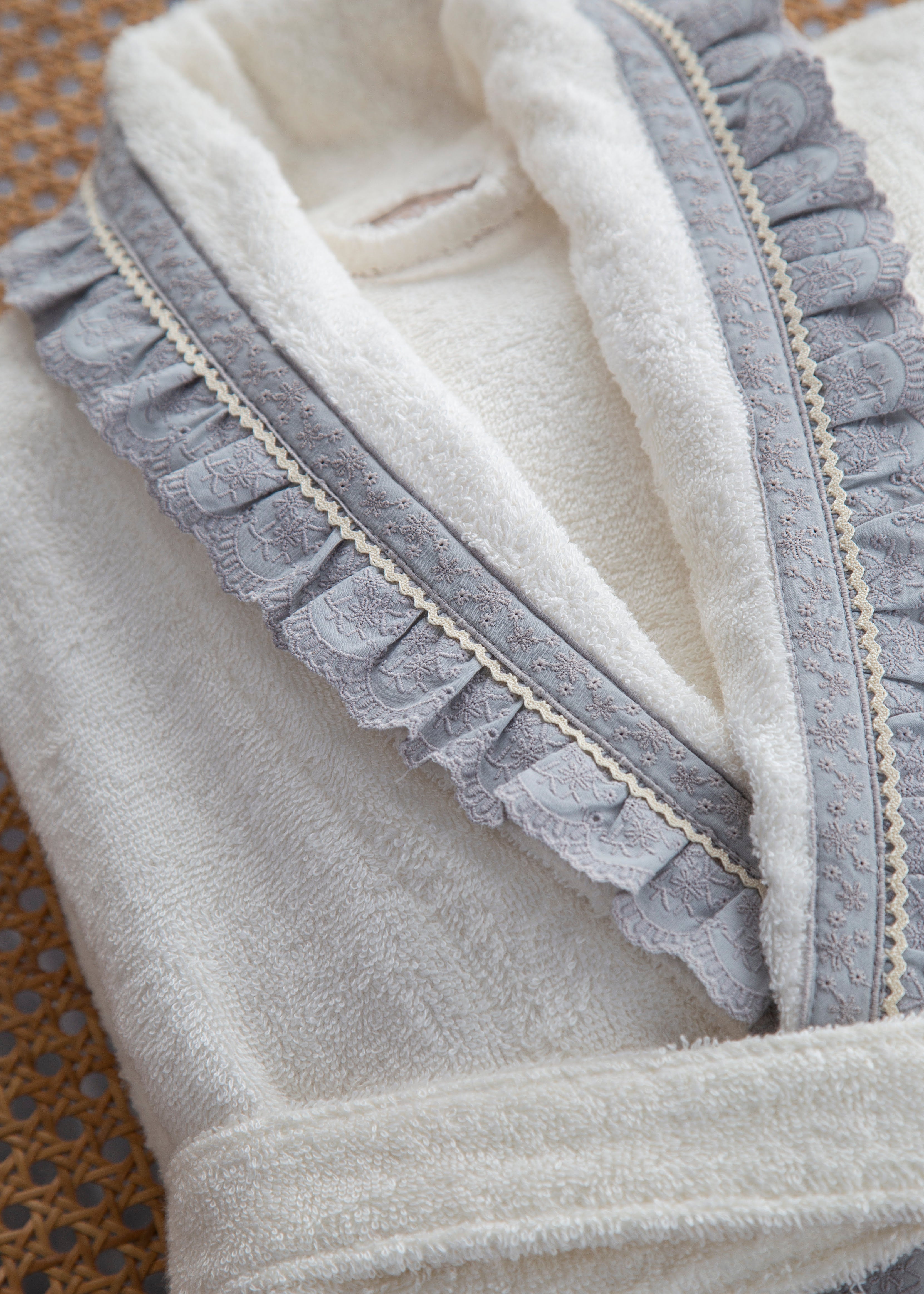 Layla 6'lı Güpürlü Pamuk Bornoz - Seti Krem/Mavi