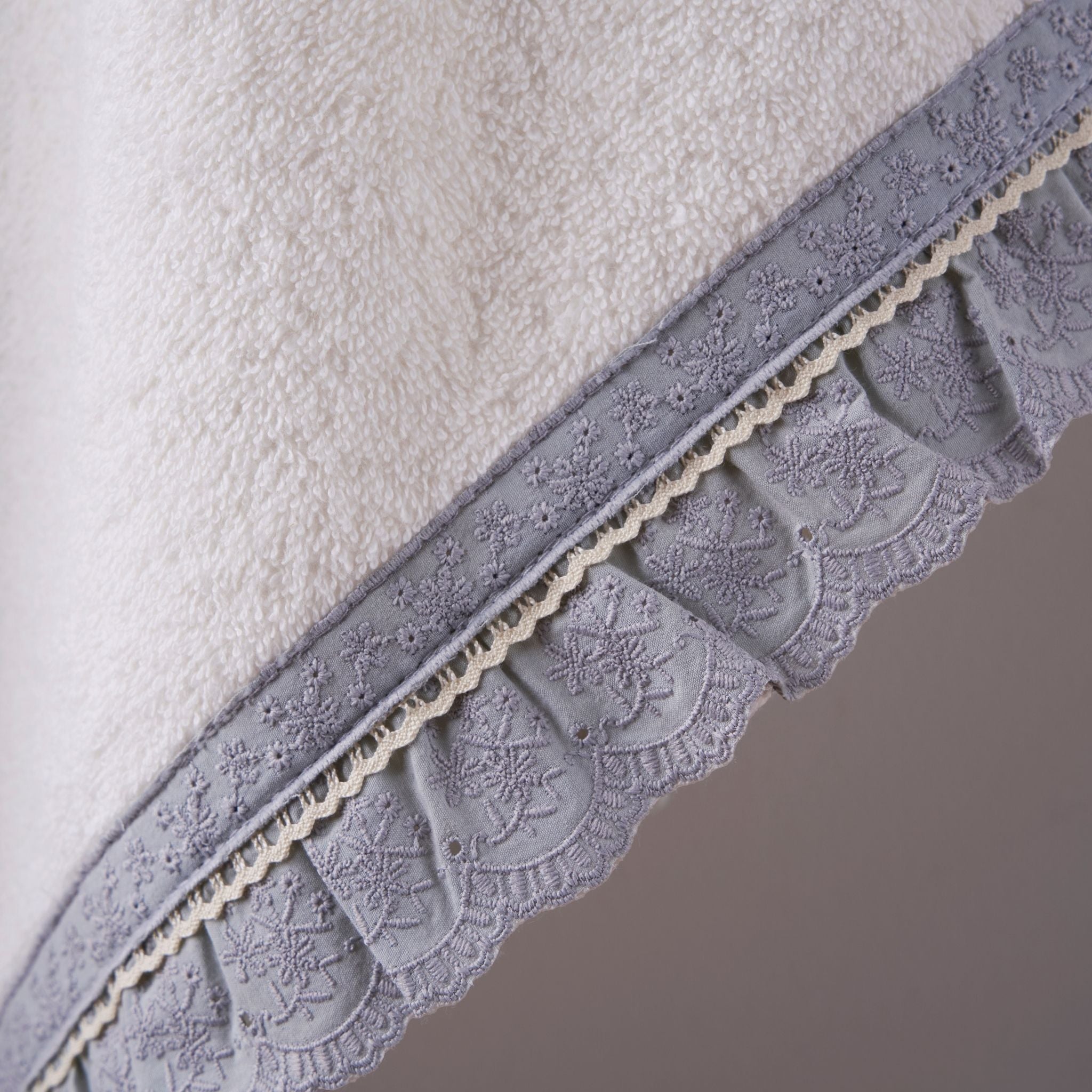 Layla Tek Kadın Pamuk Bornoz - Krem/Gri