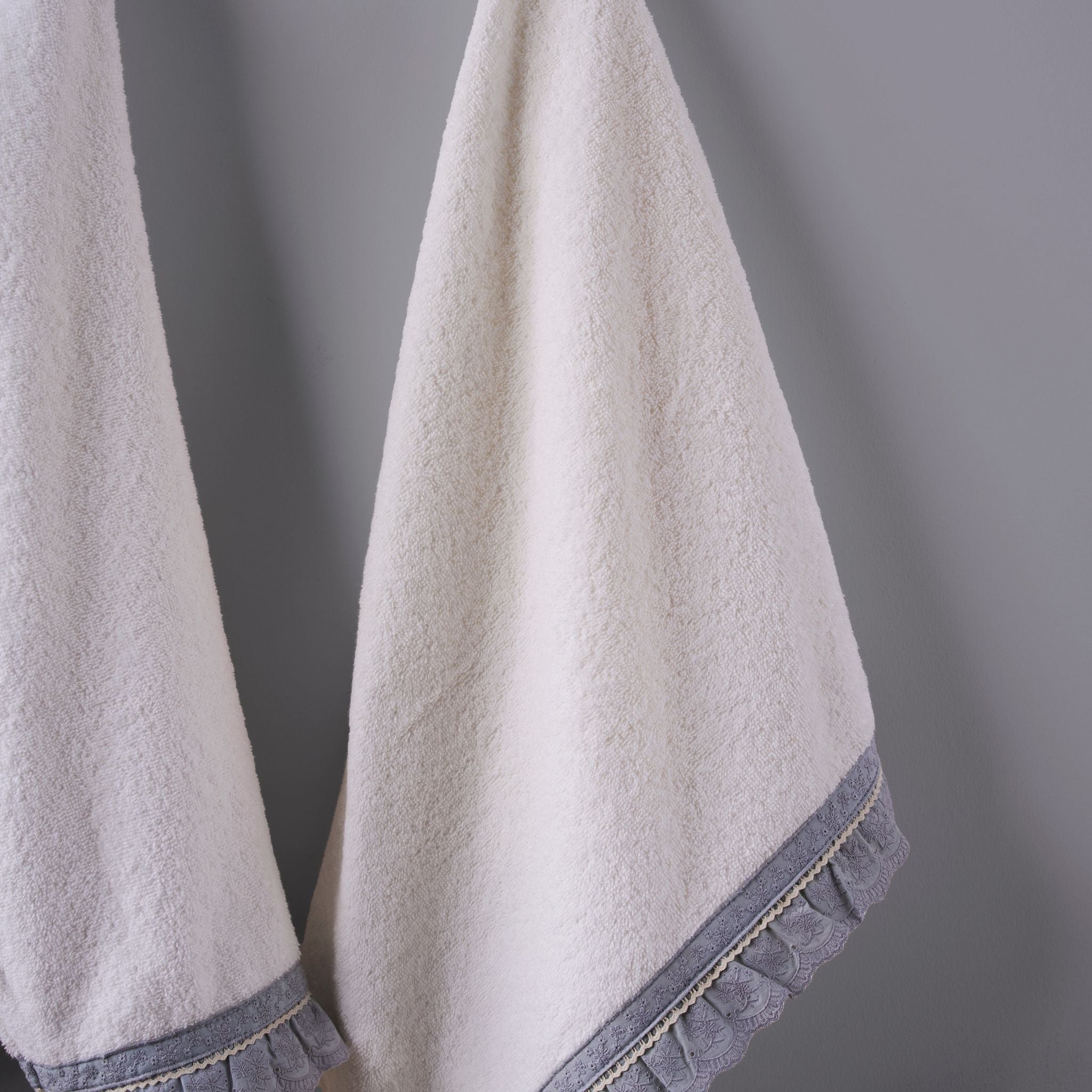 Layla Tek Kadın Pamuk Bornoz - Krem/Gri