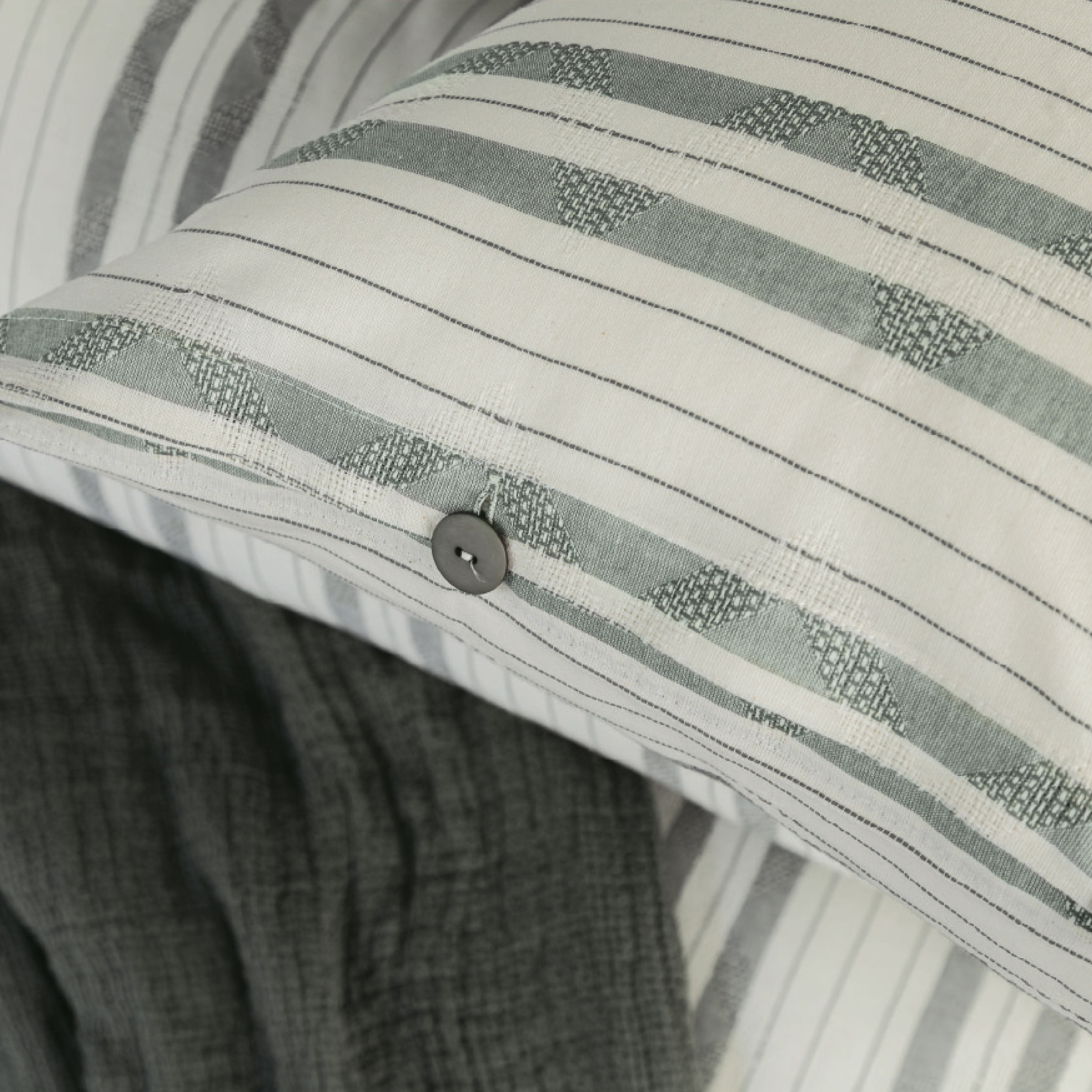 Linea Nevresim & Yatak Örtüsü Seti - Haki