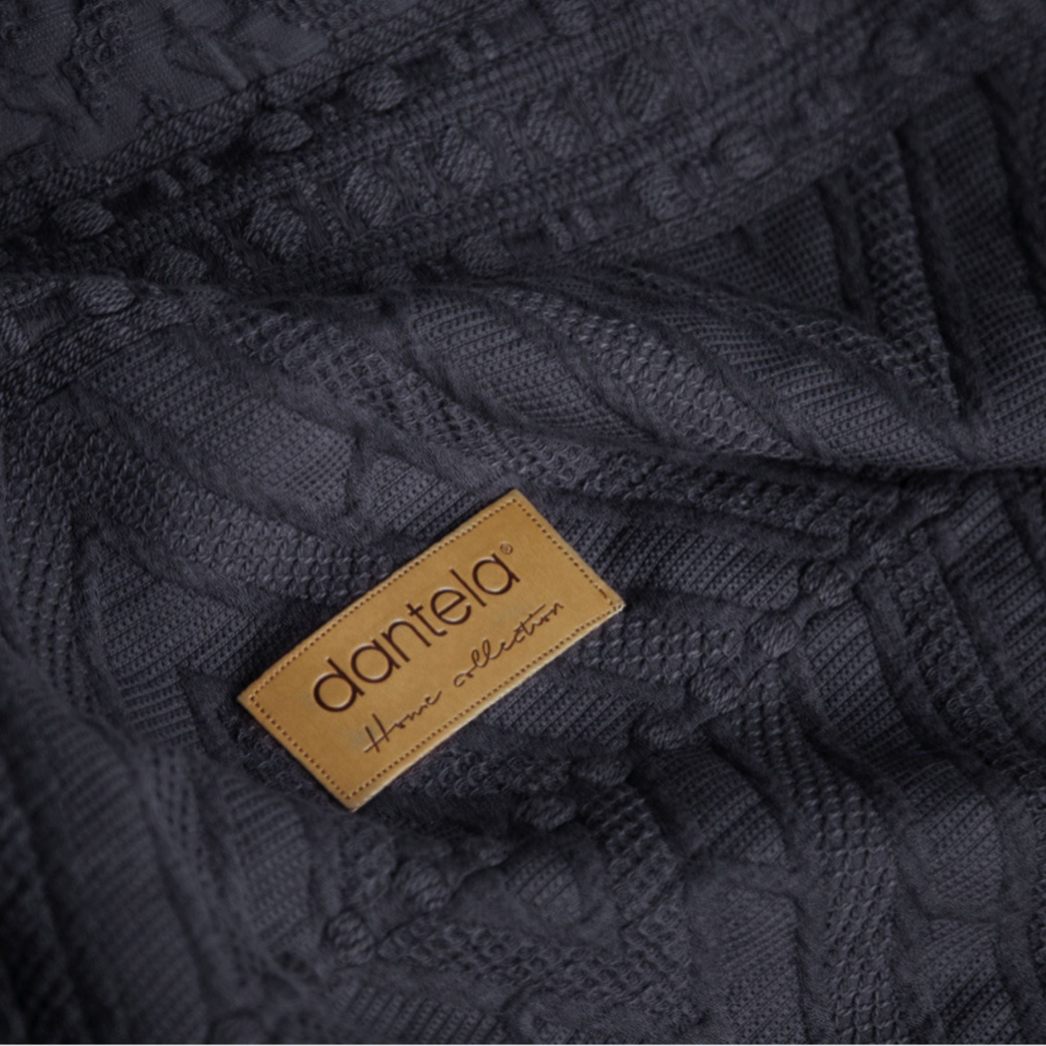 Lumia Etnik Desen Yatak Örtüsü - Lacivert