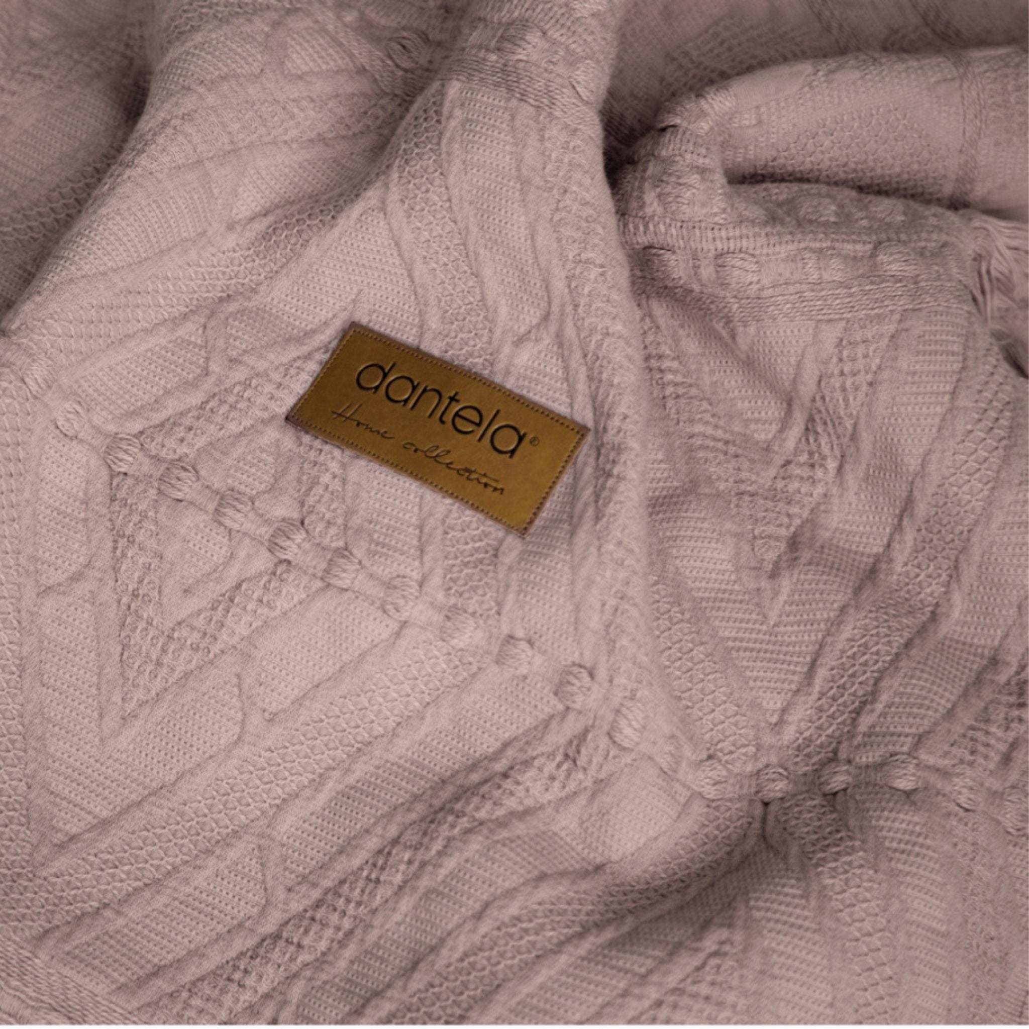 Lumia Etnik Desen Yatak Örtüsü - Pudra