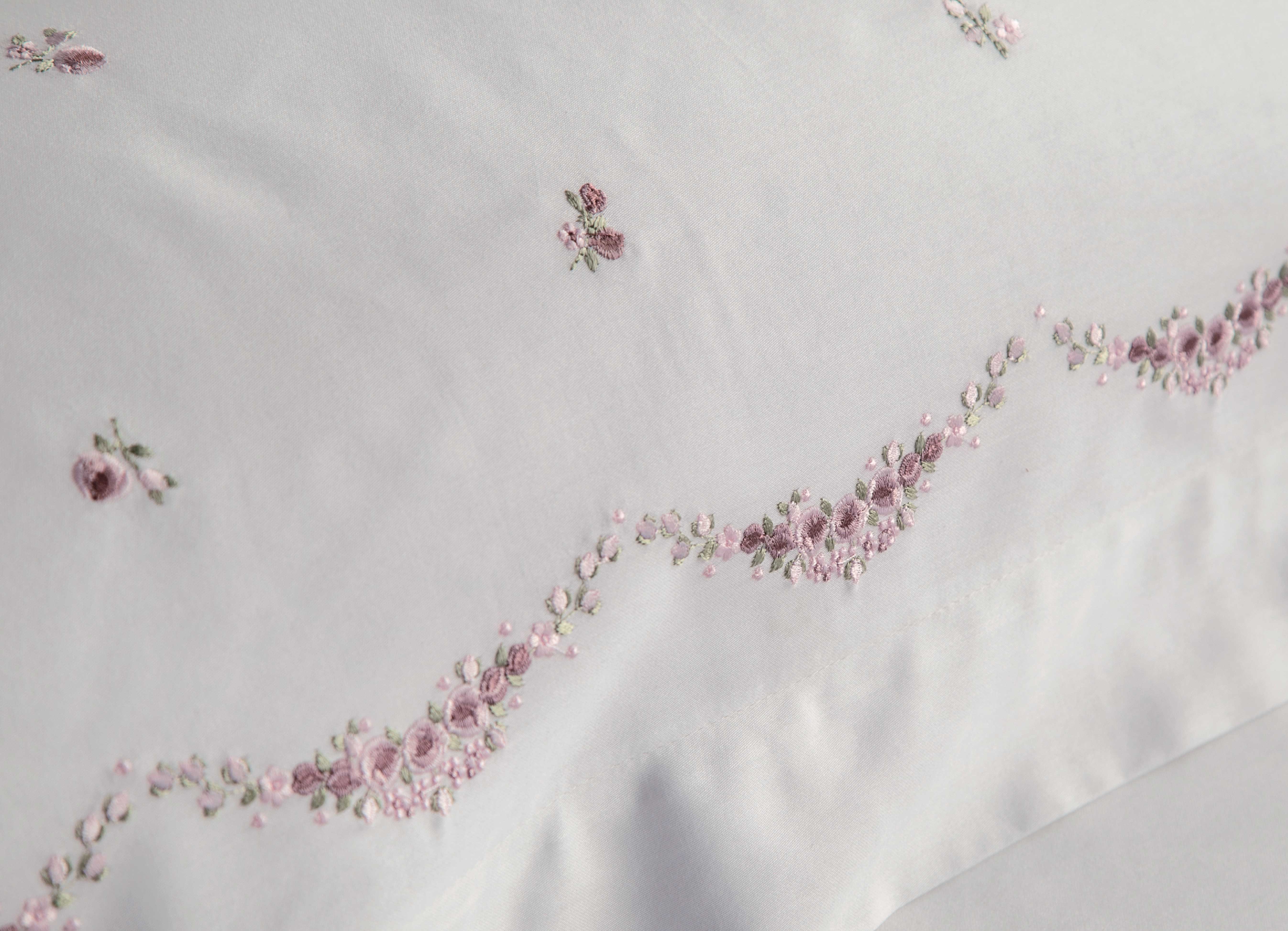 Petra Nakışlı Pamuk Saten Nevresim Takımı - Krem