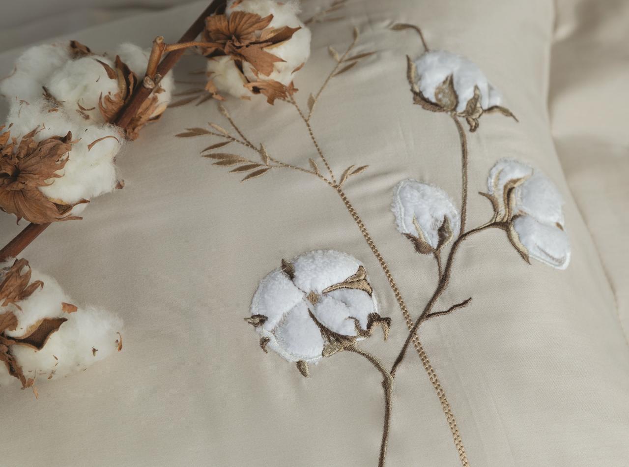 Moneda Nakışlı Çift Kişilik Pamuk Saten Nevresim Takımı - Bej