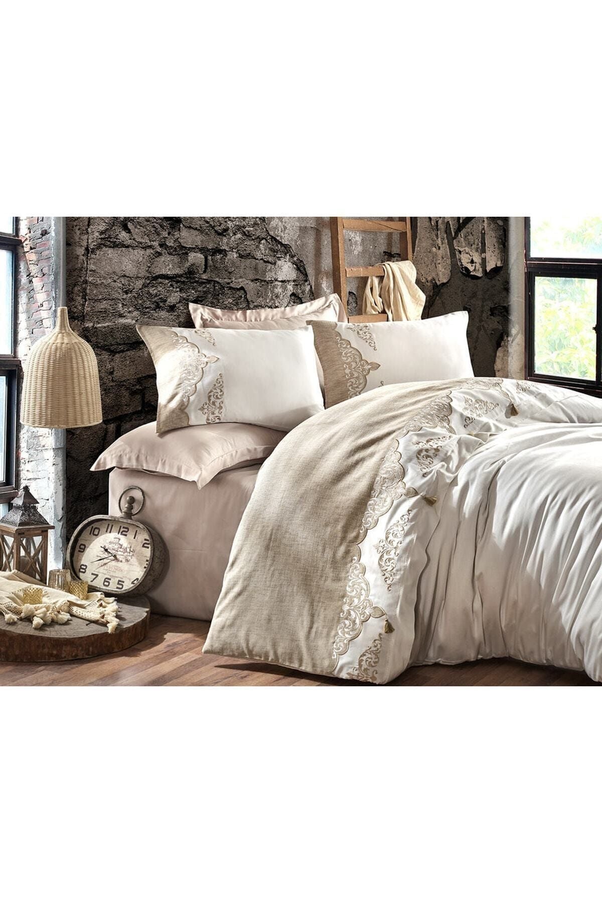 Ceren Nakışlı Gipürlü Nevresim Takımı - Krem/Bej