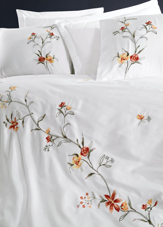 Felicita Nakışlı Pamuk Saten Nevresim Takımı - Beyaz