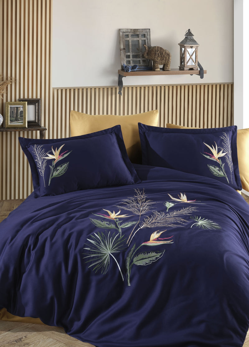 Starliçe Nakışlı Pamuk Saten Nevresim Takımı - Lacivert