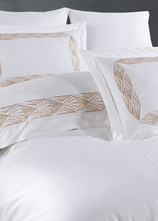 Alina Nakışlı Pamuk Saten Nevresim Takımı - Bej