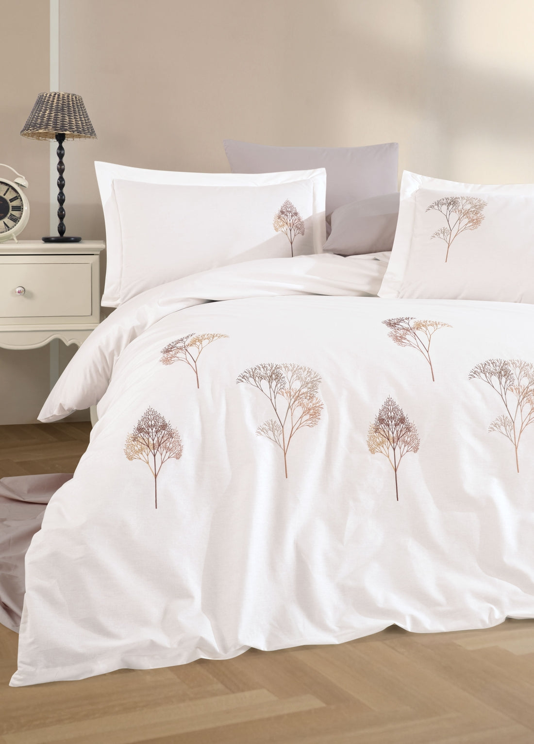 Комплект пододеяльников из атласного поплина с вышивкой Jovia - кремовый