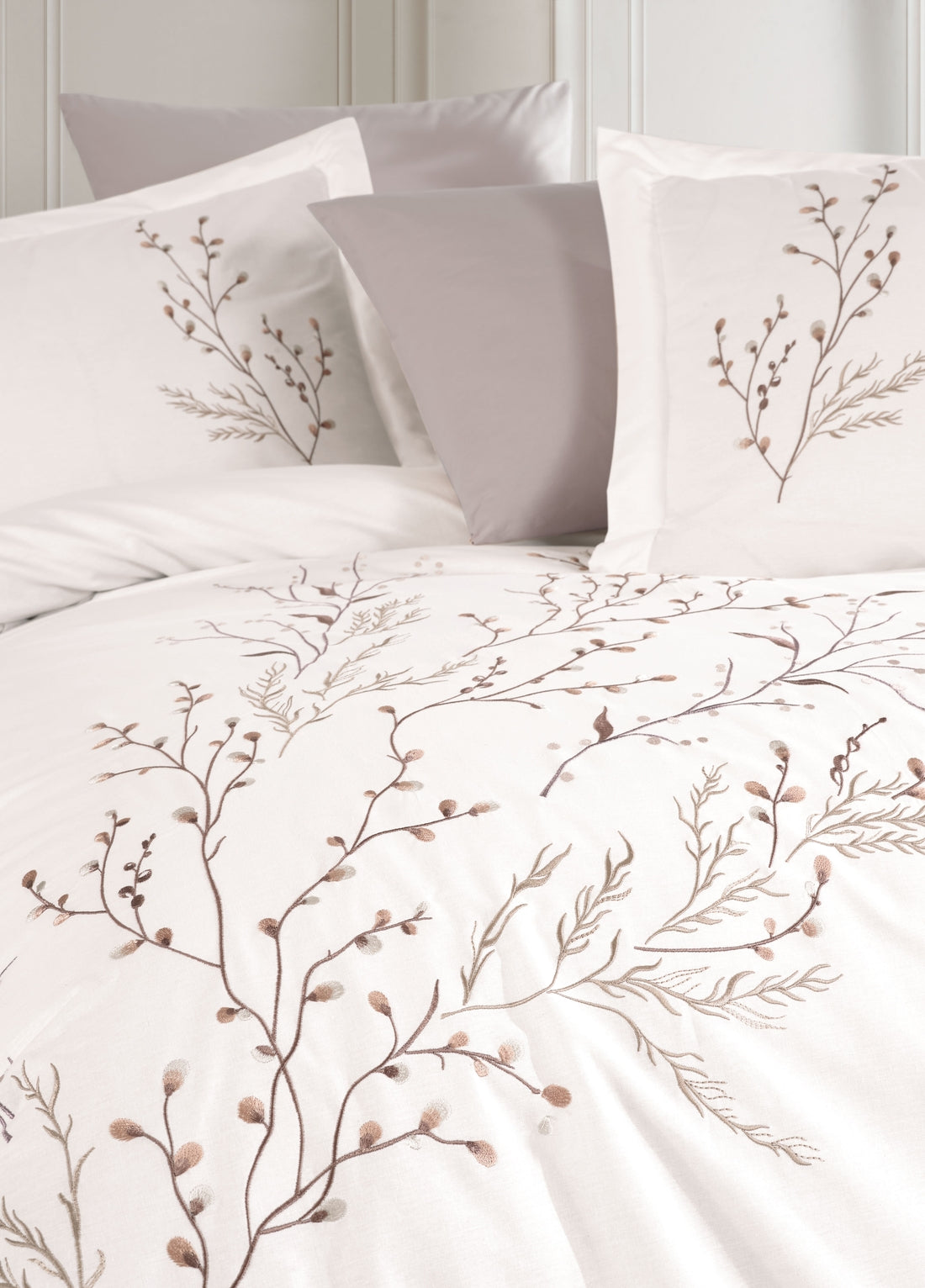 Комплект пододеяльников из атласного поплина с вышивкой Soul - кремовый