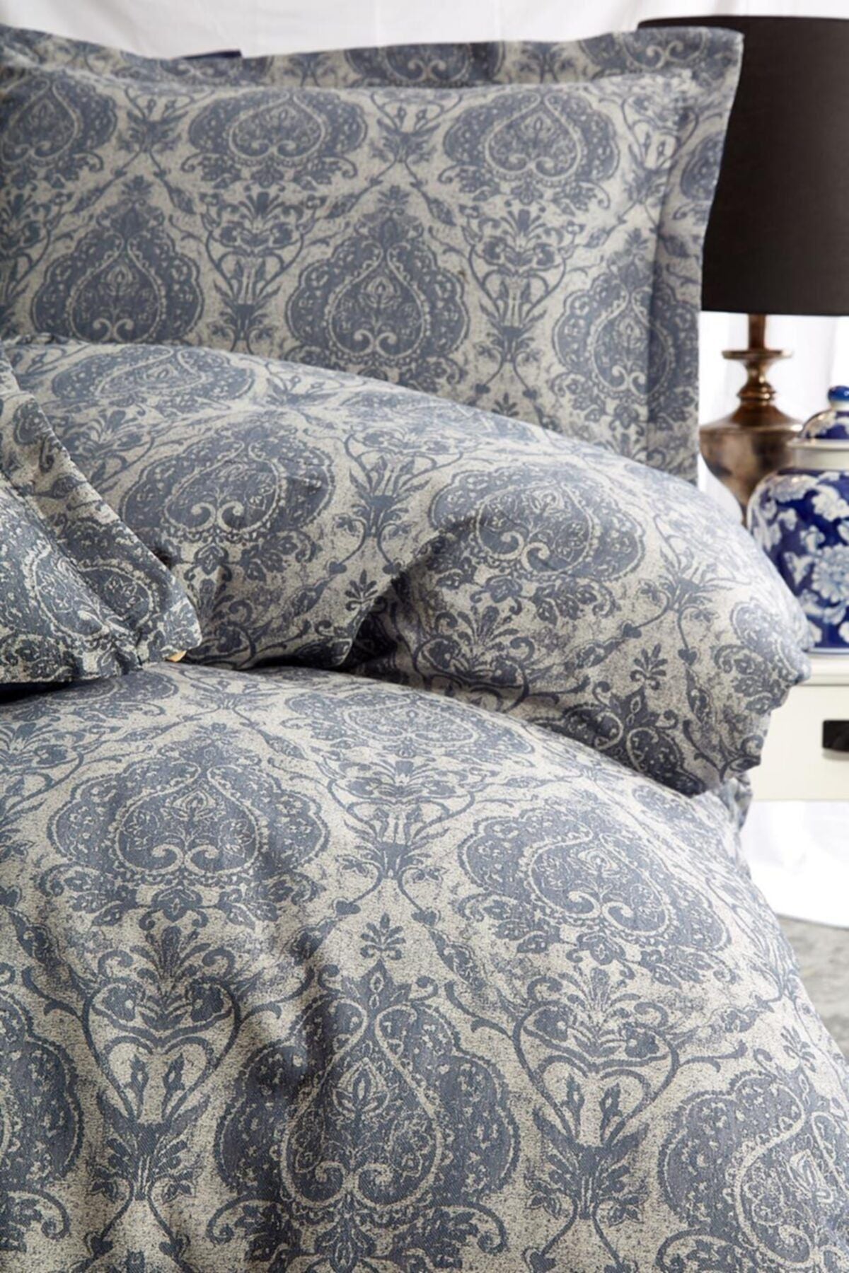 Pamuk Saten Jakarlı Çift Kişilik Nevresim Takımı - Carolina Lacivert