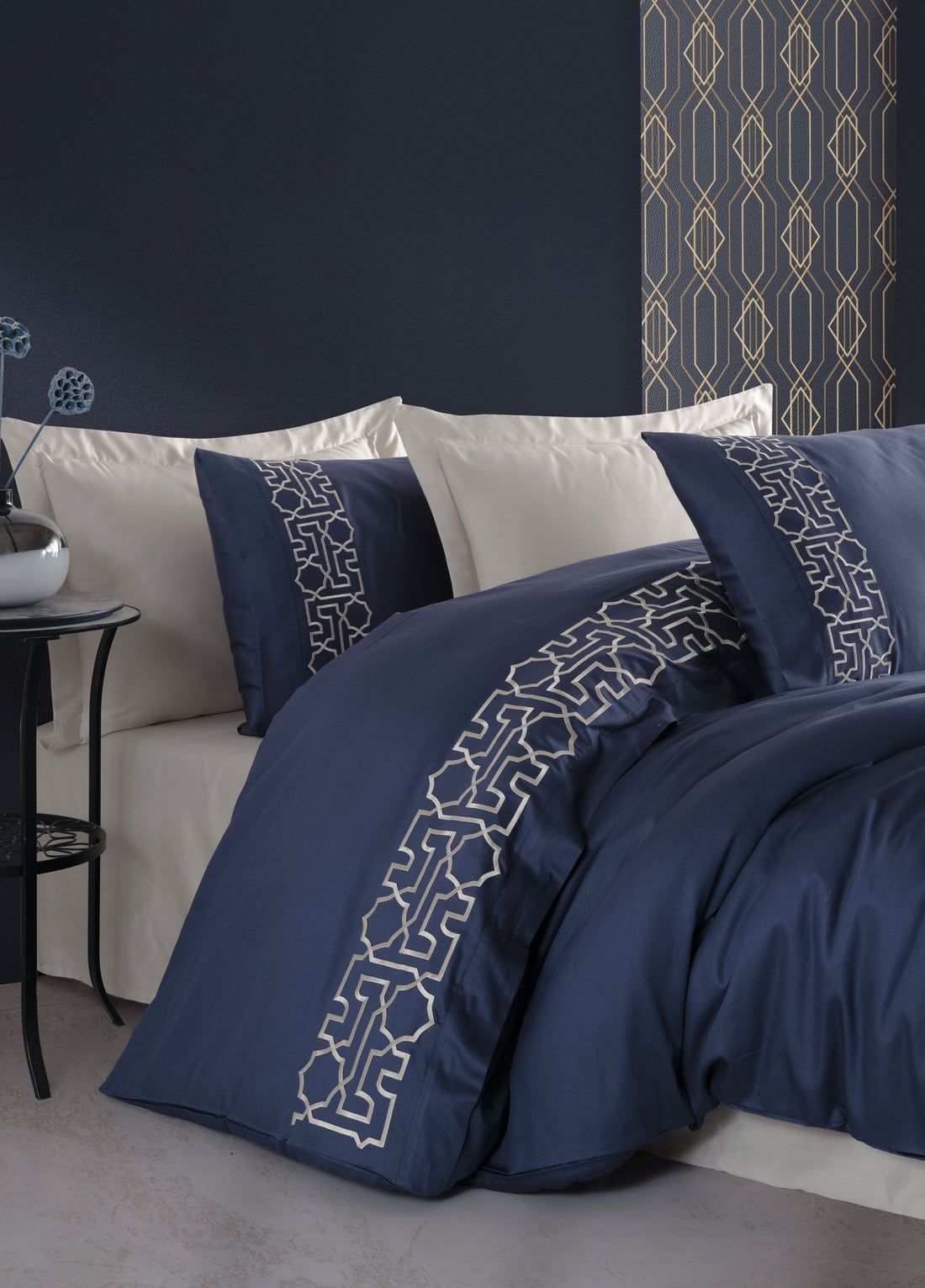 Luna Pamuk Saten Nakışlı Çift Kişilik Nevresim Takımı - Bej