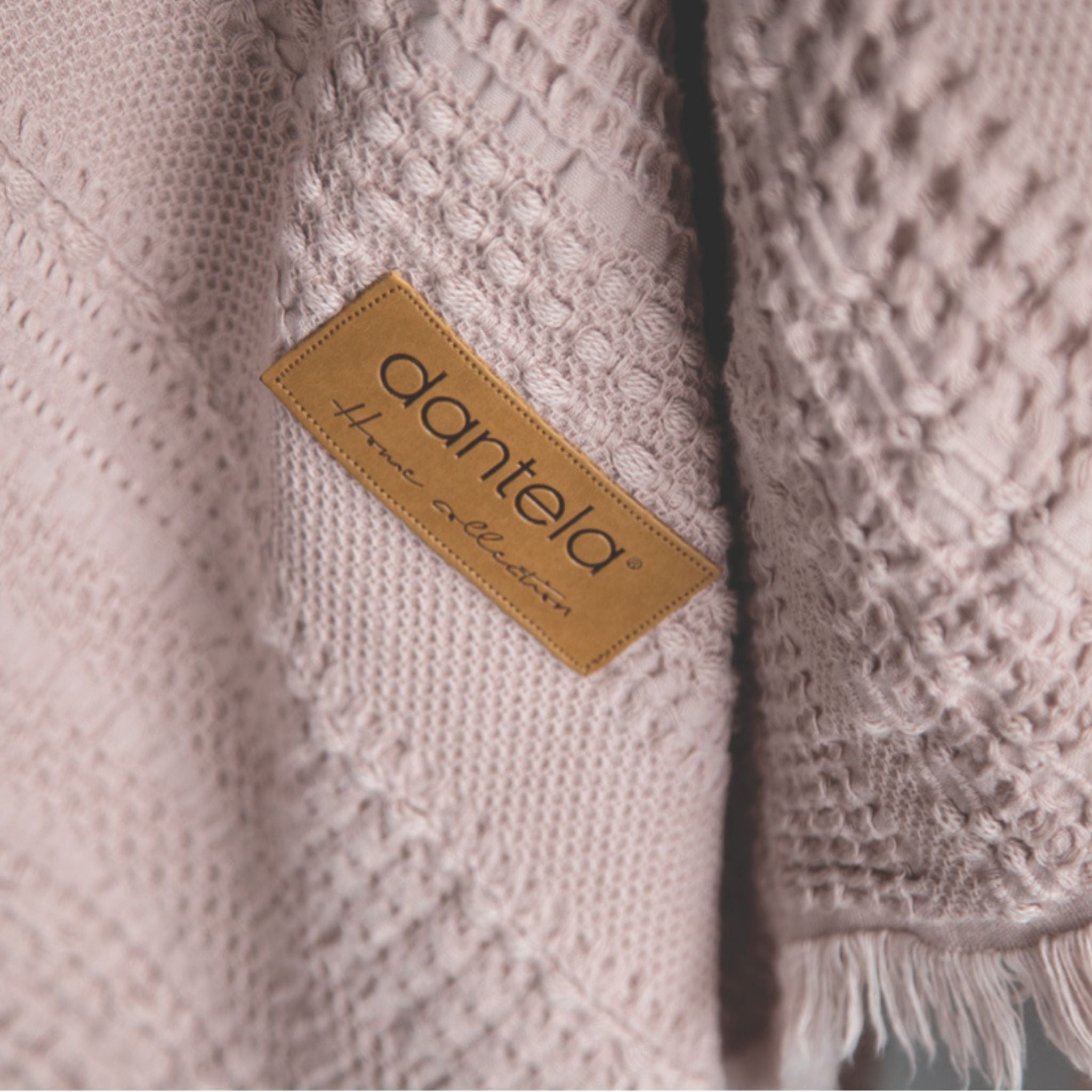 Strada Fitilli Yatak Örtüsü - Pudra