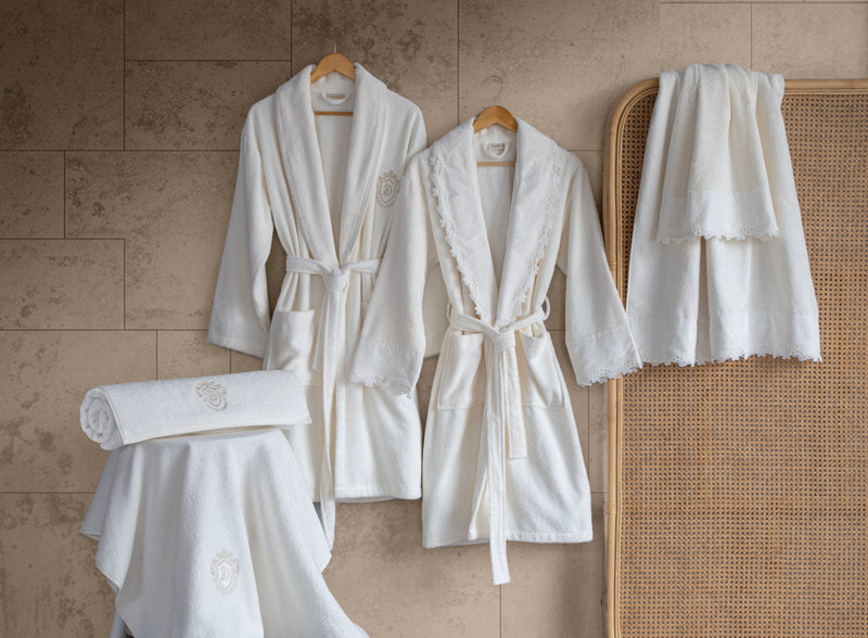 Cındy 6'lı Brode Güpürlü Pamuk Bornoz Seti - Krem/Krem