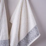 Lal Pamuklu Jakarlı Tek Kadın Bornoz - Krem