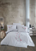 Stella Nakışlı Poplin Saten Nevresim Takımı - Gri