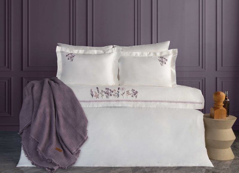 Veria Nakışlı El-İşi Nevresim Takımı&Pike Seti - Mürdüm